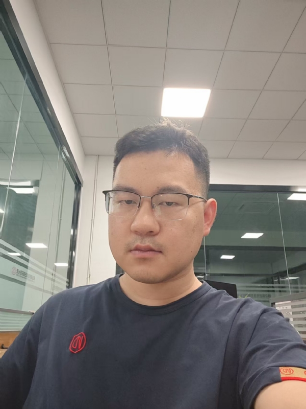雨落浅响的第一张照片--东台交友中心